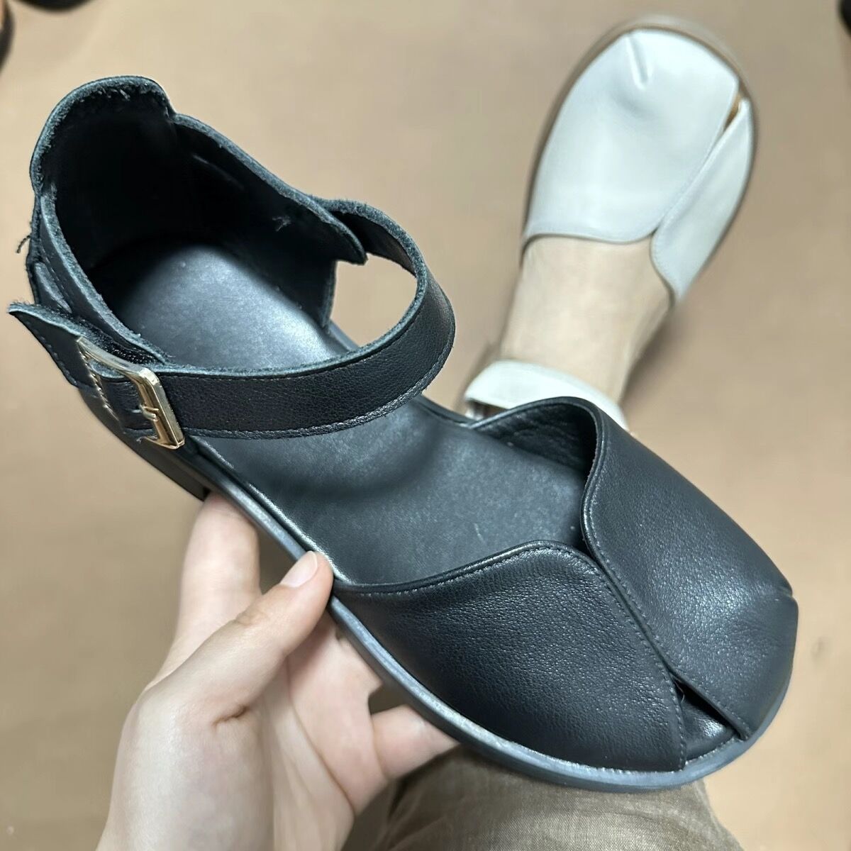 Women's Closed Toe Roman Summer Woven Back Sandals