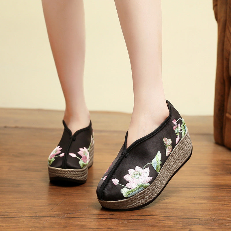 Women's Acetate Fabric Chinese Style Embroidery Breathable Canvas Shoes