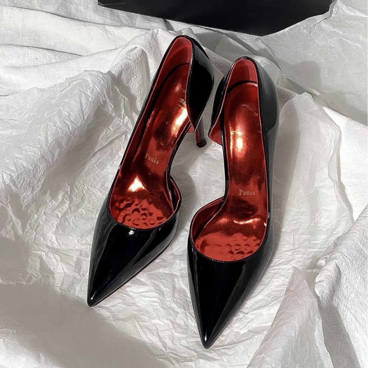 With Diamond Low-cut High Fine Black Side Women's Shoes