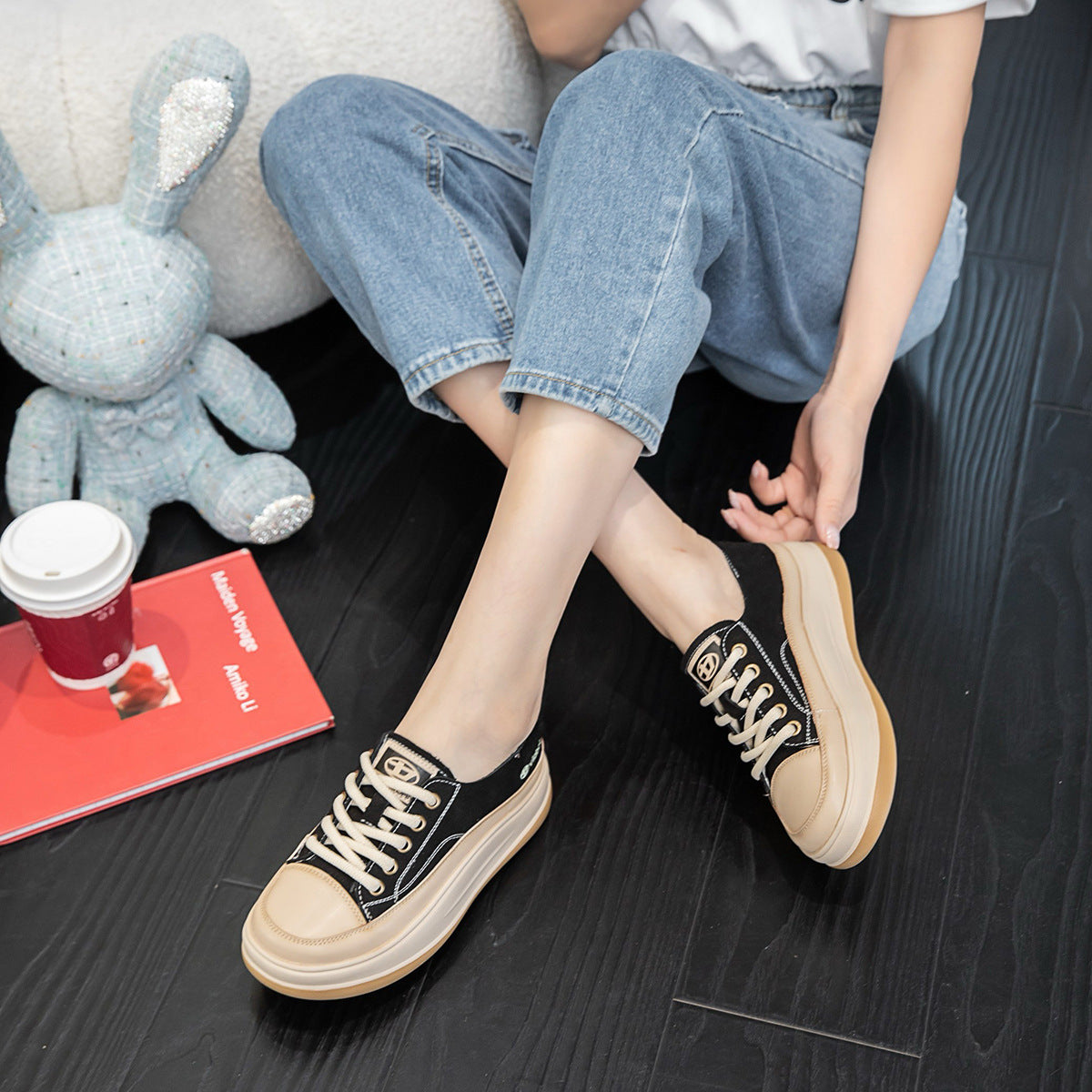 Women's Packaging Top Layer Cowhide Foam Bottom Casual Shoes